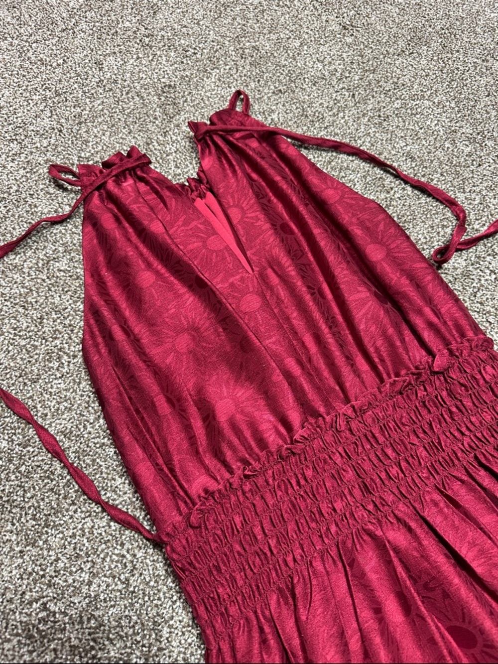 Taylor Tiered Maxi Dress in Deep Wine floral design size 2 - Picture 7 of 8